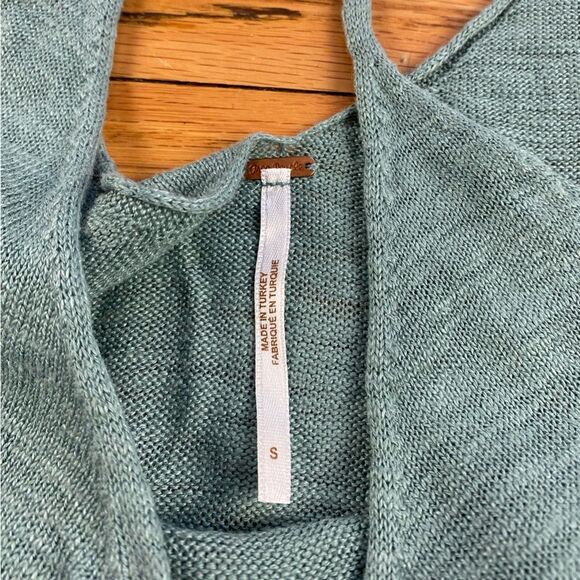 Free People Sage Green/Blue Relaxed Knitted Tank Size Small - Picture 6 of 8